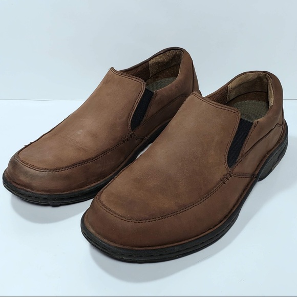 columbia moccasins